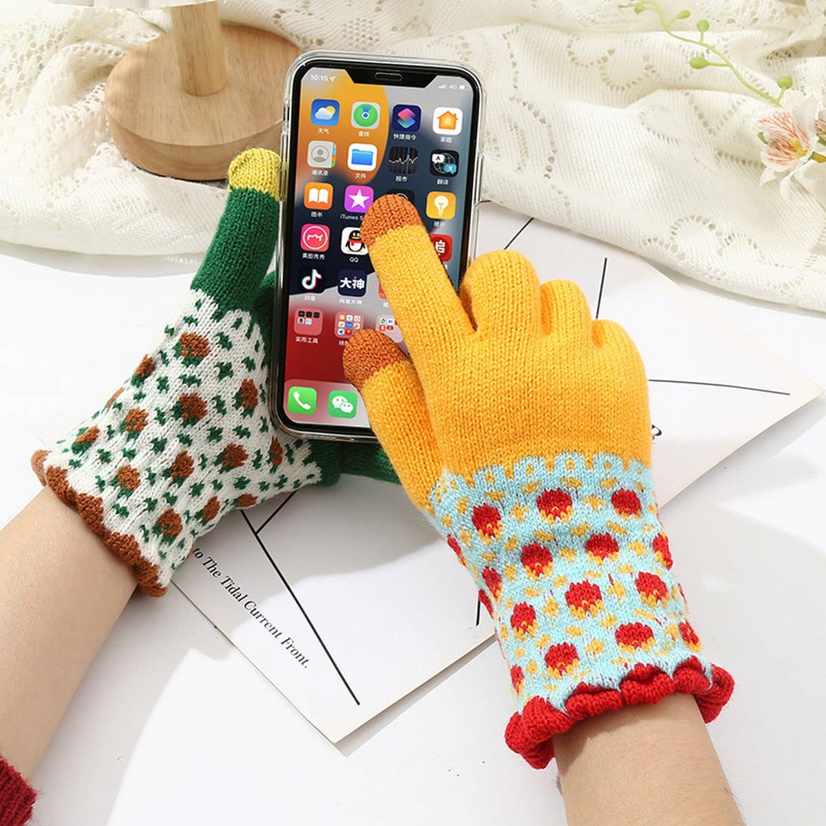 ACCITY - Wholesale Gloves - Unisex - Cute Knit Gloves for Women – Touchscreen Warm_CWAG014718