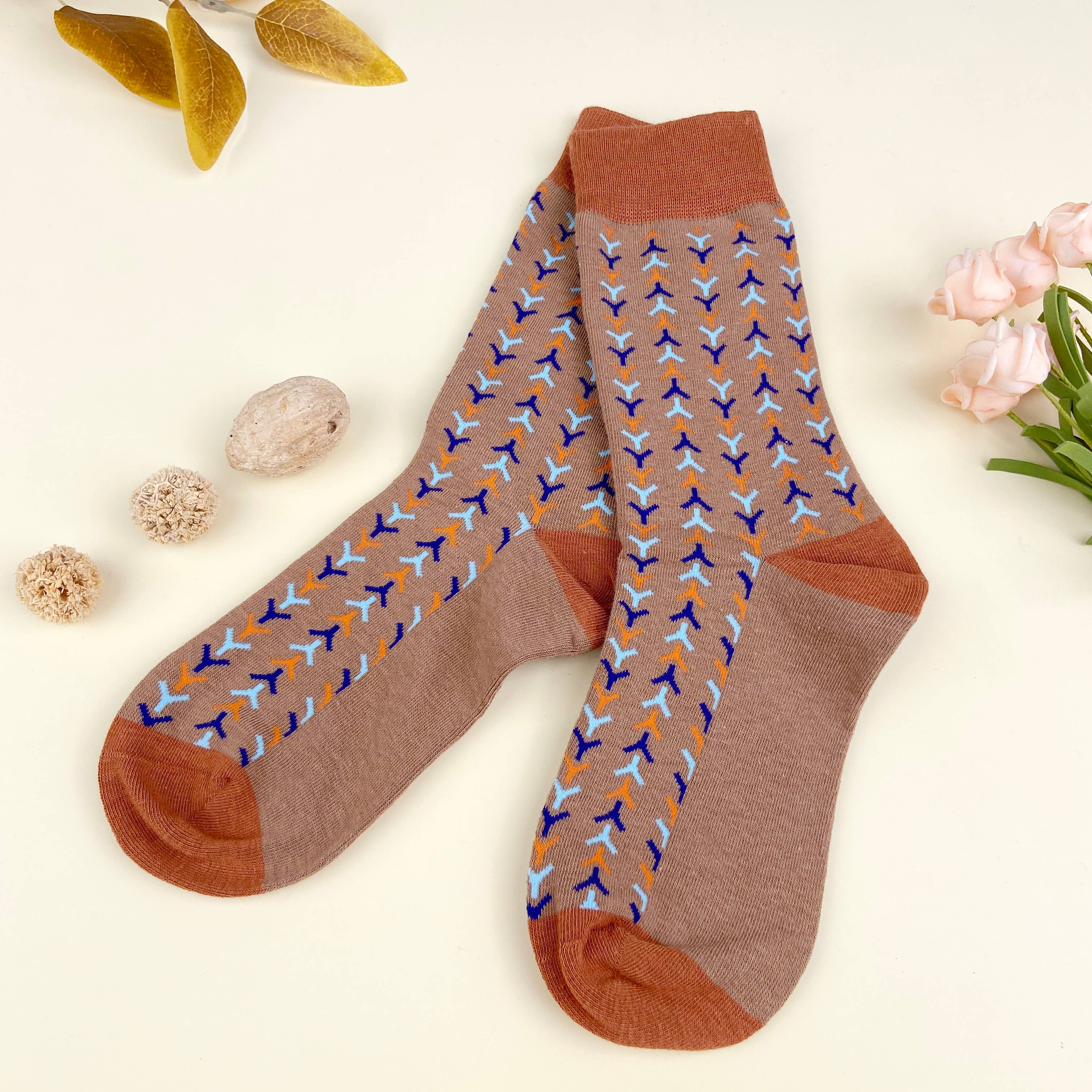 mildstyles - Wholesale Socks - Women's - Vintage Houndstooth,Small Floral Trendy Mid-Calf Socks2
