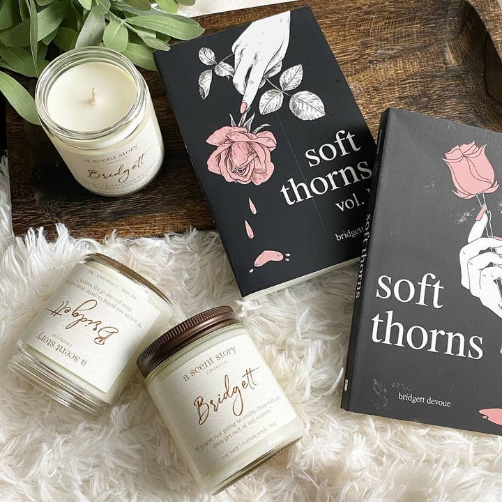 Bridgett | Bougie livresque | Auteur | Citation pour la vente par A Scent Story Candle Co