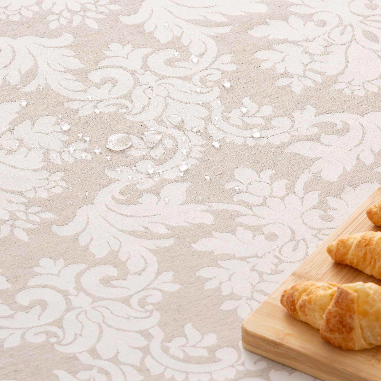 GAMUSI – wholesale Duk – Vattentät jacquardduk i bomull med blommönster från DAMA26