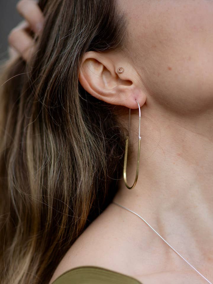 Latão e argolas de lei formadas à mão por atacado de Modern Madini