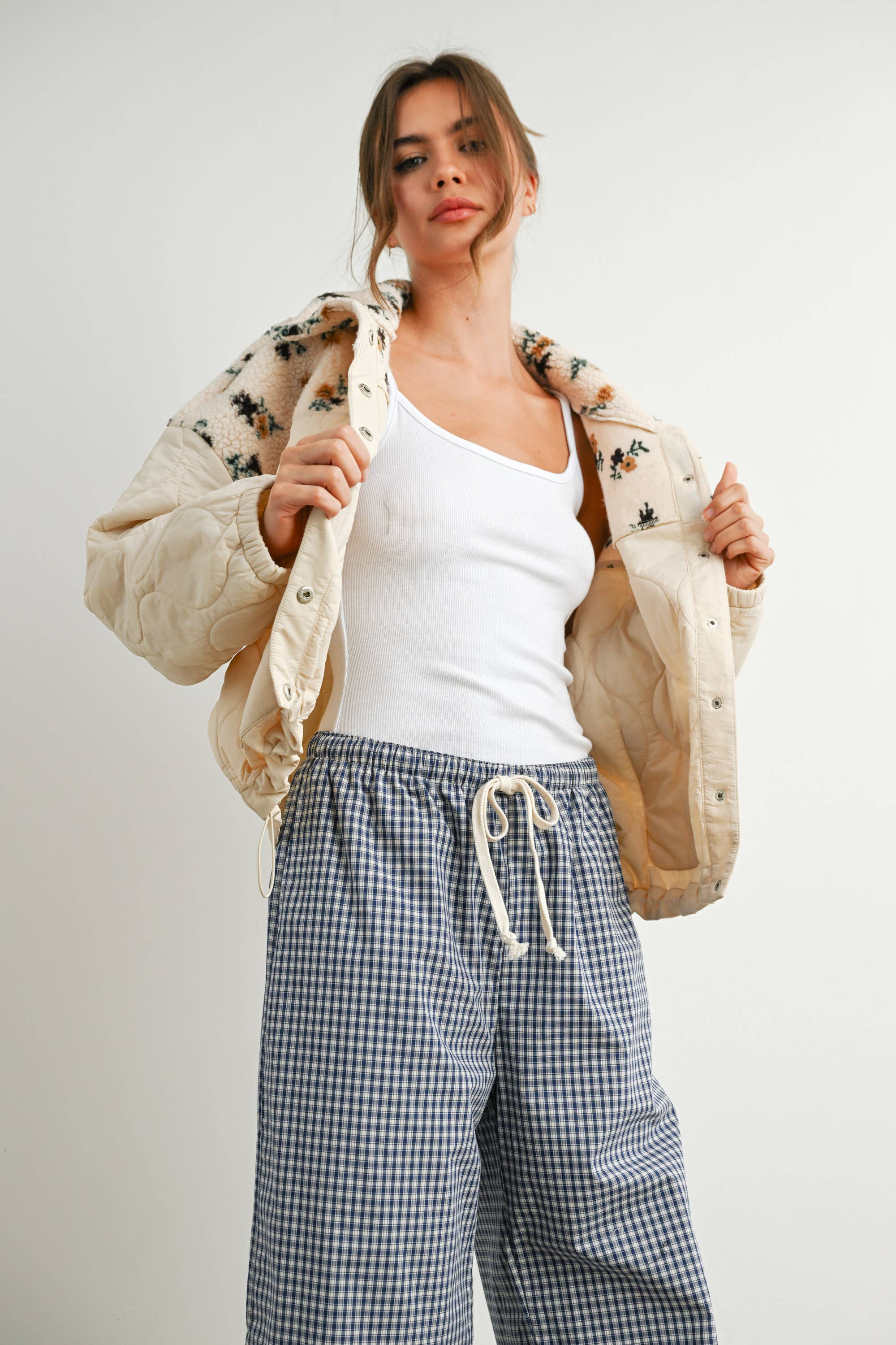 BUTTERMELON - Vente Veste – femme - Veste matelassée à manches longues à fleurs - BMJ78587