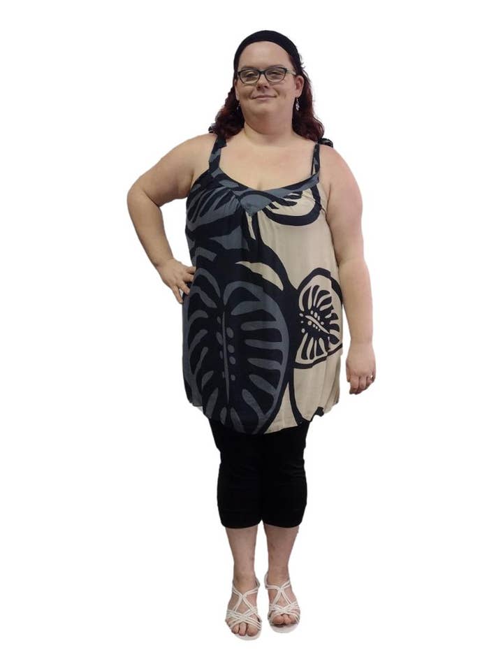 Island Style Clothing Co by Akamai Distribution Ltd - Wholesale Blouse - Women's - Aruba Resort Top - Coconut Milk, Grey & Black