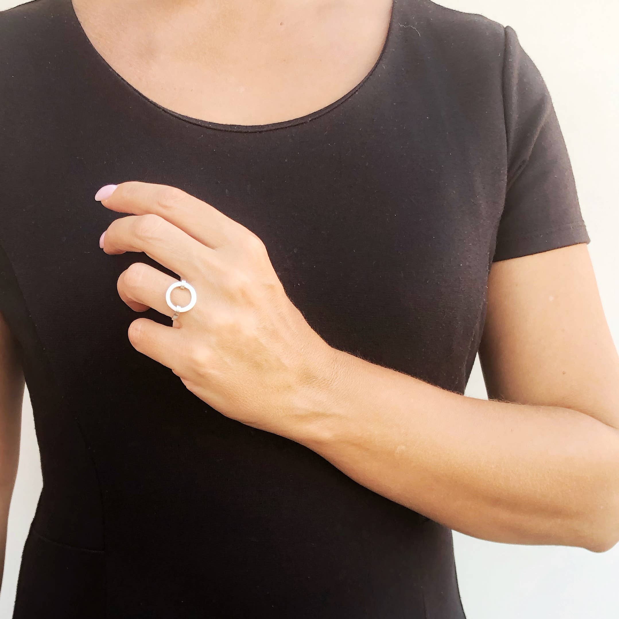 Gloria Mago - Wholesale Band/Stacked Ring - Silver ring “Plata Unica” “Hole” in 925 sterling silver2