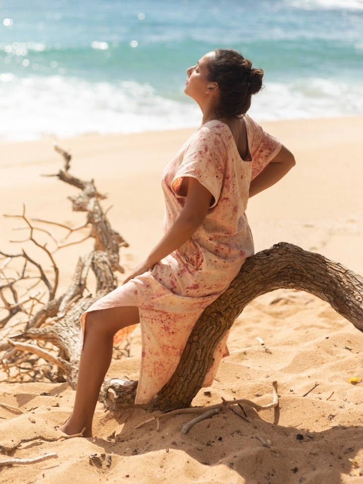 Karma Kaftan Maxikleid aus Bio-Baumwolle und Seide für den Großhandel von Con Cariño Design