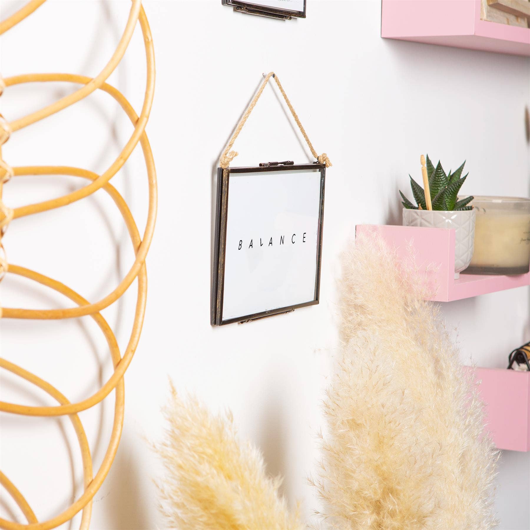 Rinkit Ltd - Wholesale Picture Frame - 7" x 5" Black Hanging Metal Photo Frame - by Nicola Spring2