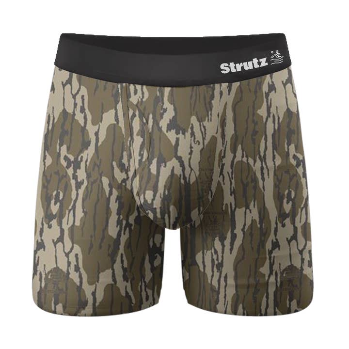STRUTZ X MOSSY OAK® - ORIGINAL BOTTOMLAND™ for wholesale by STRUTZ