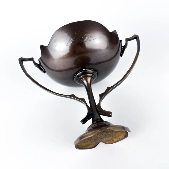 GREENROOTS USA LLC - Wholesale Incense Holder - Triquetra Egyptian Lotus Burner/Smudge Pot 5.5 X5.5 X 7.5"2