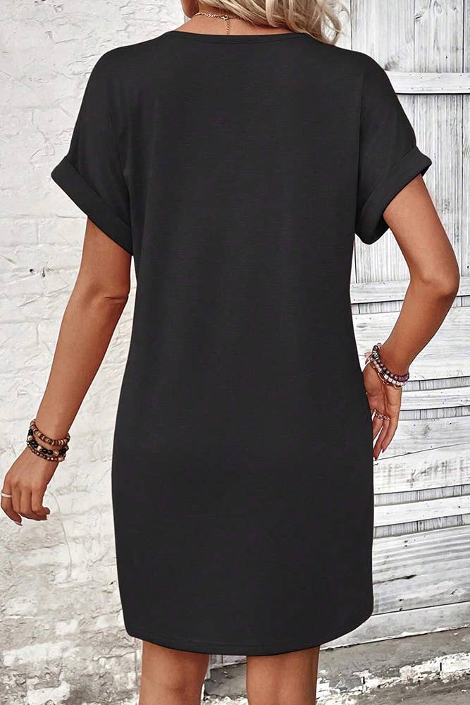 UNISHE - Wholesale Dress – Women's - Plain V Neck Buttoned Exposed Seam T-Shirt Dress AXR0957