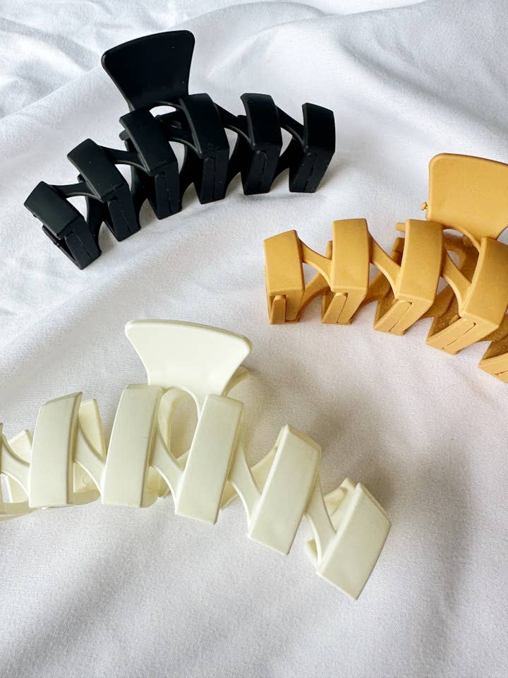 Zig Zag Claw | Hair Claw for wholesale by SageClayCo