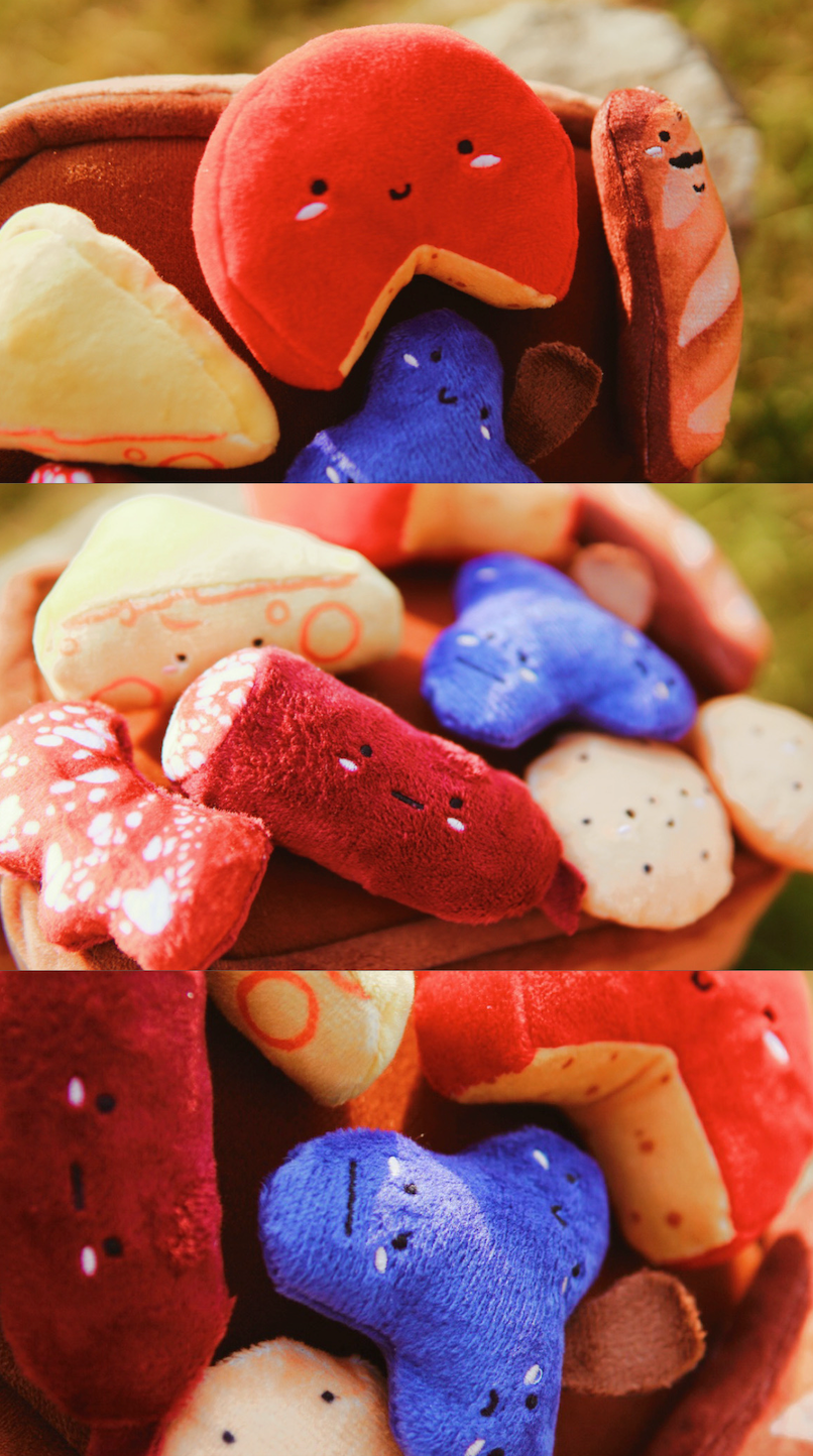 Woof & Co. - Wholesale Pet Plush Toy - Dog - Barkuterie Board Multipiece Pet Plush Toy Ecofriendly17