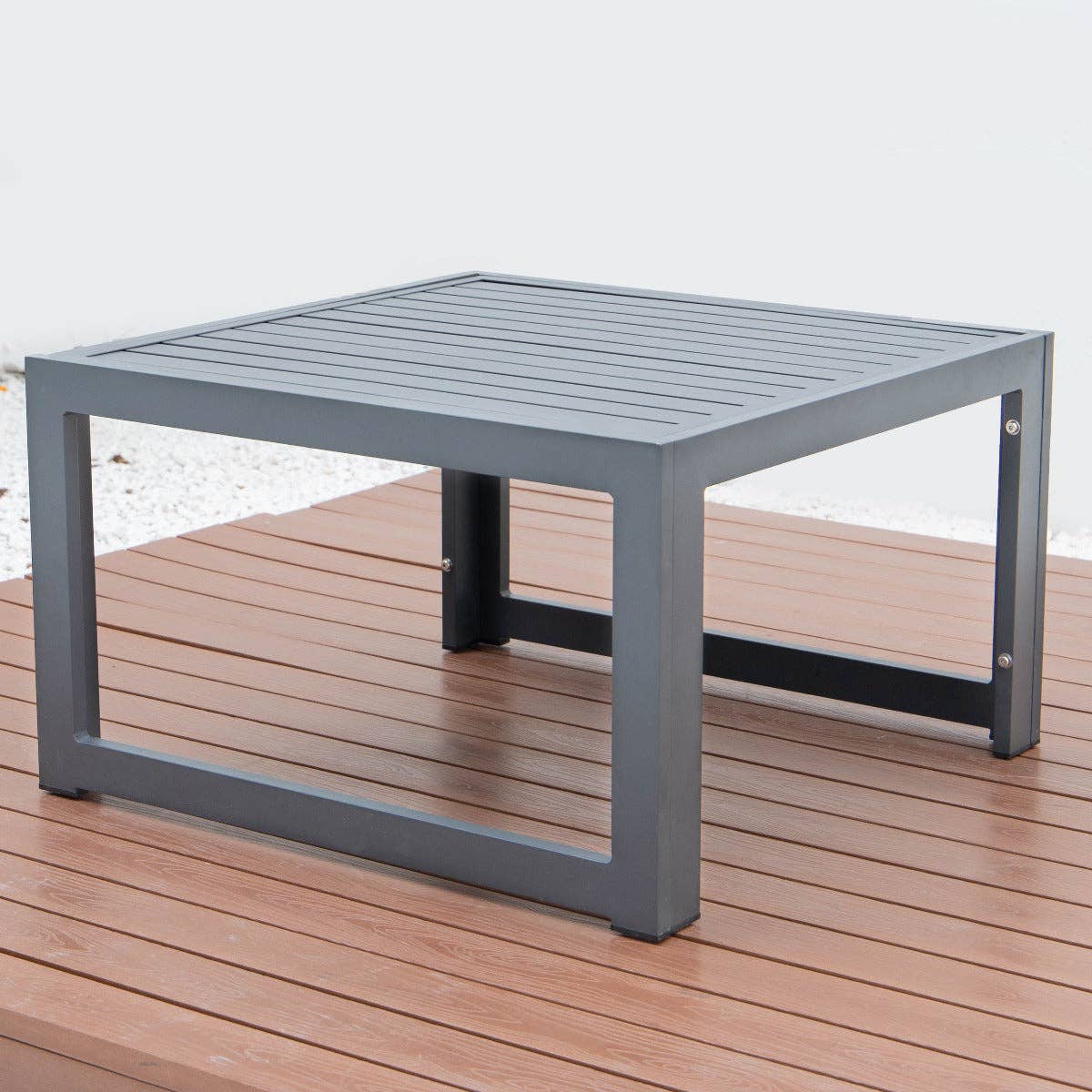LeisureMod - Wholesale Patio Table - Chelsea Aluminum Patio Coffee Table18