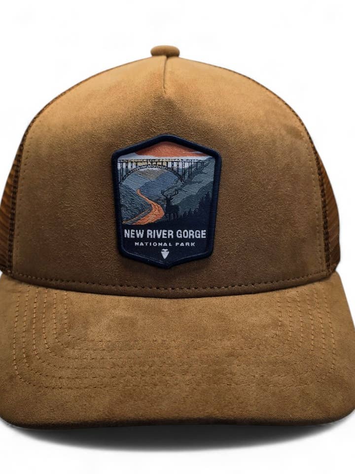 Gorra Trucker de Gamuza New River Gorge – Parche del Parque Nacional para venta al por mayor de PNW Apparel
