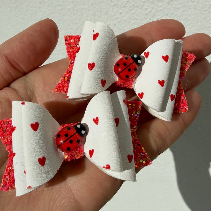 Lazos de coletas de mariquita amorosa para el Día de San Valentín para venta al por mayor de little lemons