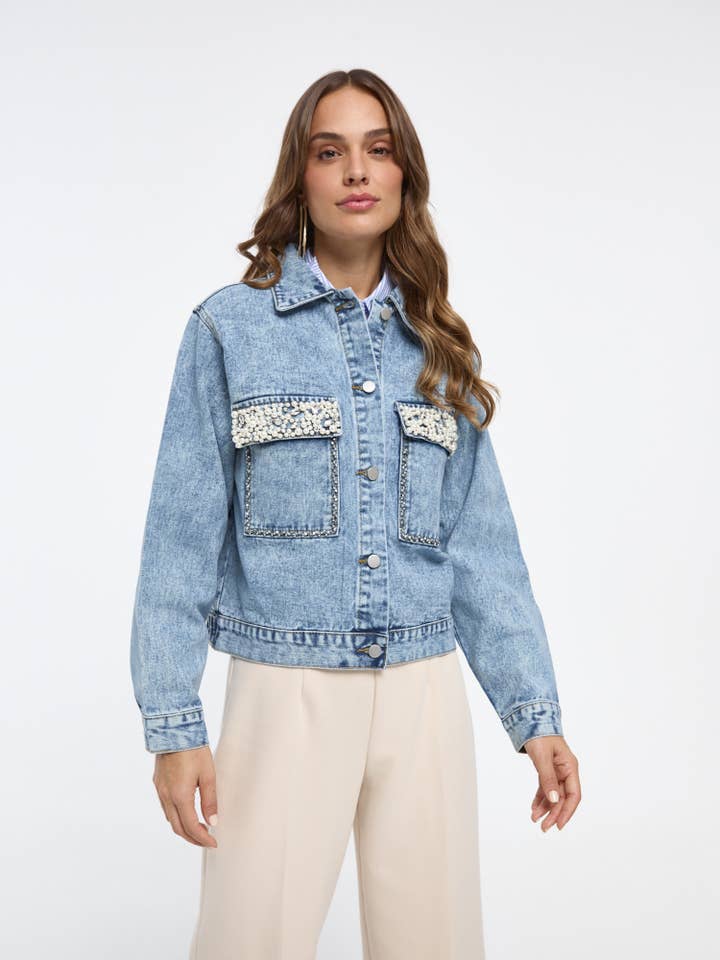 SWEET MAGIC – wholesale Jeansjackor – Dam – JEANSJACKA MED PÄRLOR