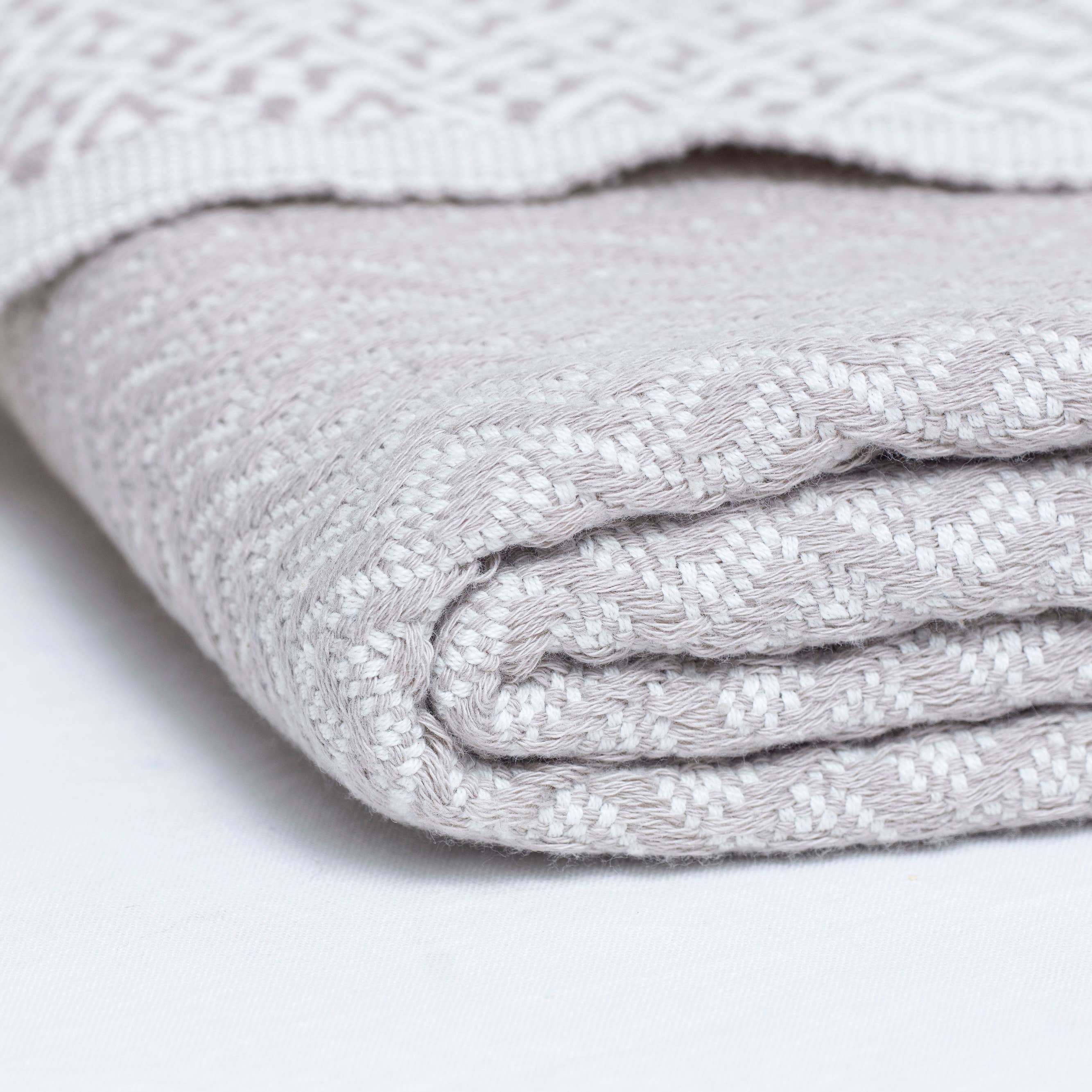 loom.ist – Manta para sofá por atacado – Lançamento de Dupla Face8