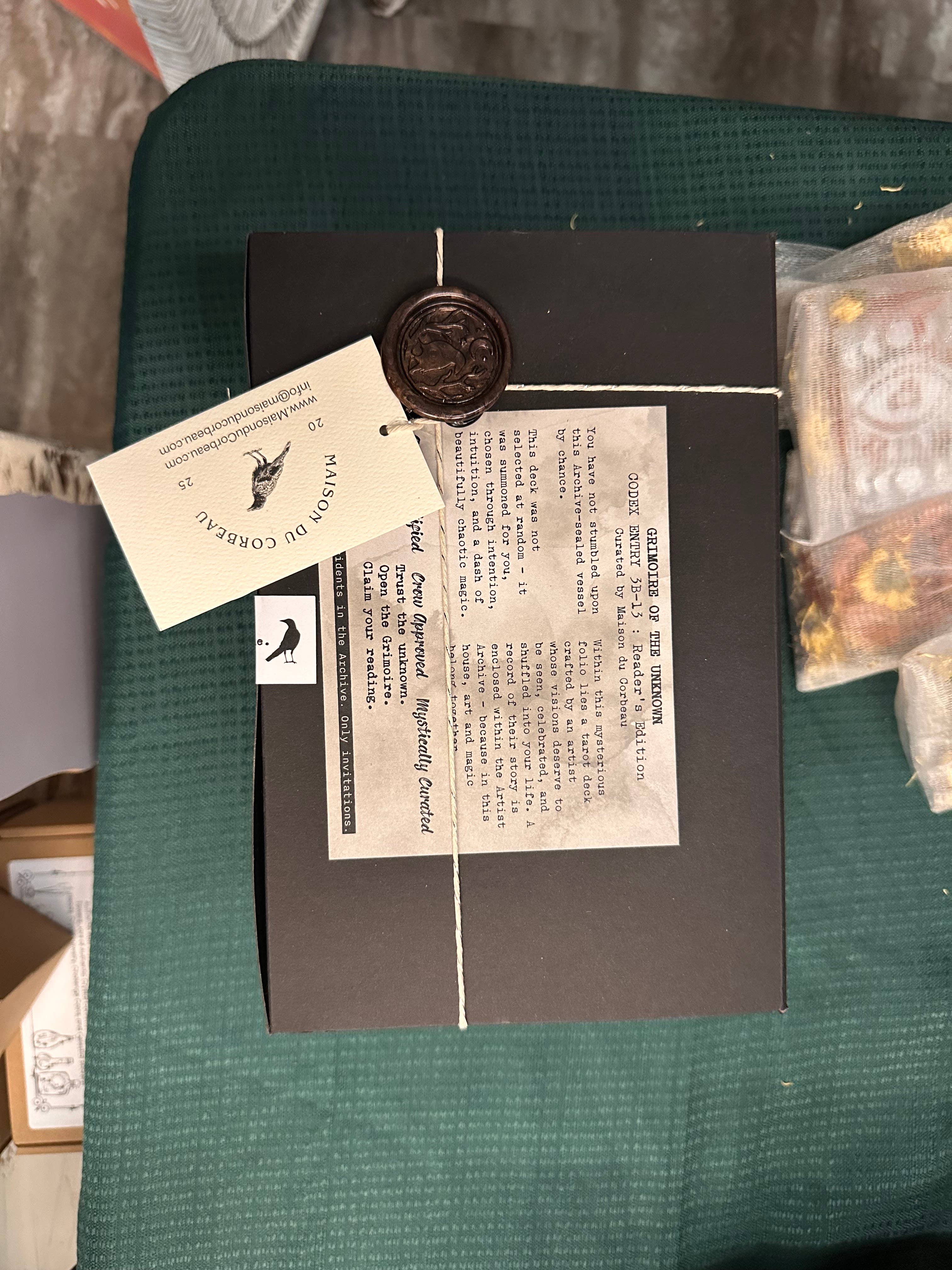 Maison du Corbeau - Wholesale Tarot Cards - Mystery Tarot/Oracle Box | Grimoire of the Unknown1