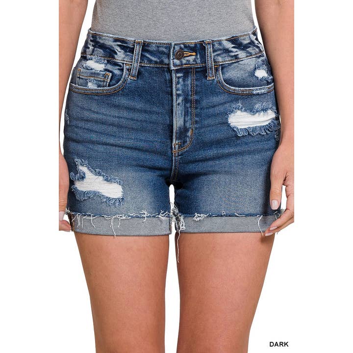 PANTALONES CORTOS DE MEZCLILLA DESGASTADOS CON DOBLADILLO SIN REMATAR para venta al por mayor de Apolline