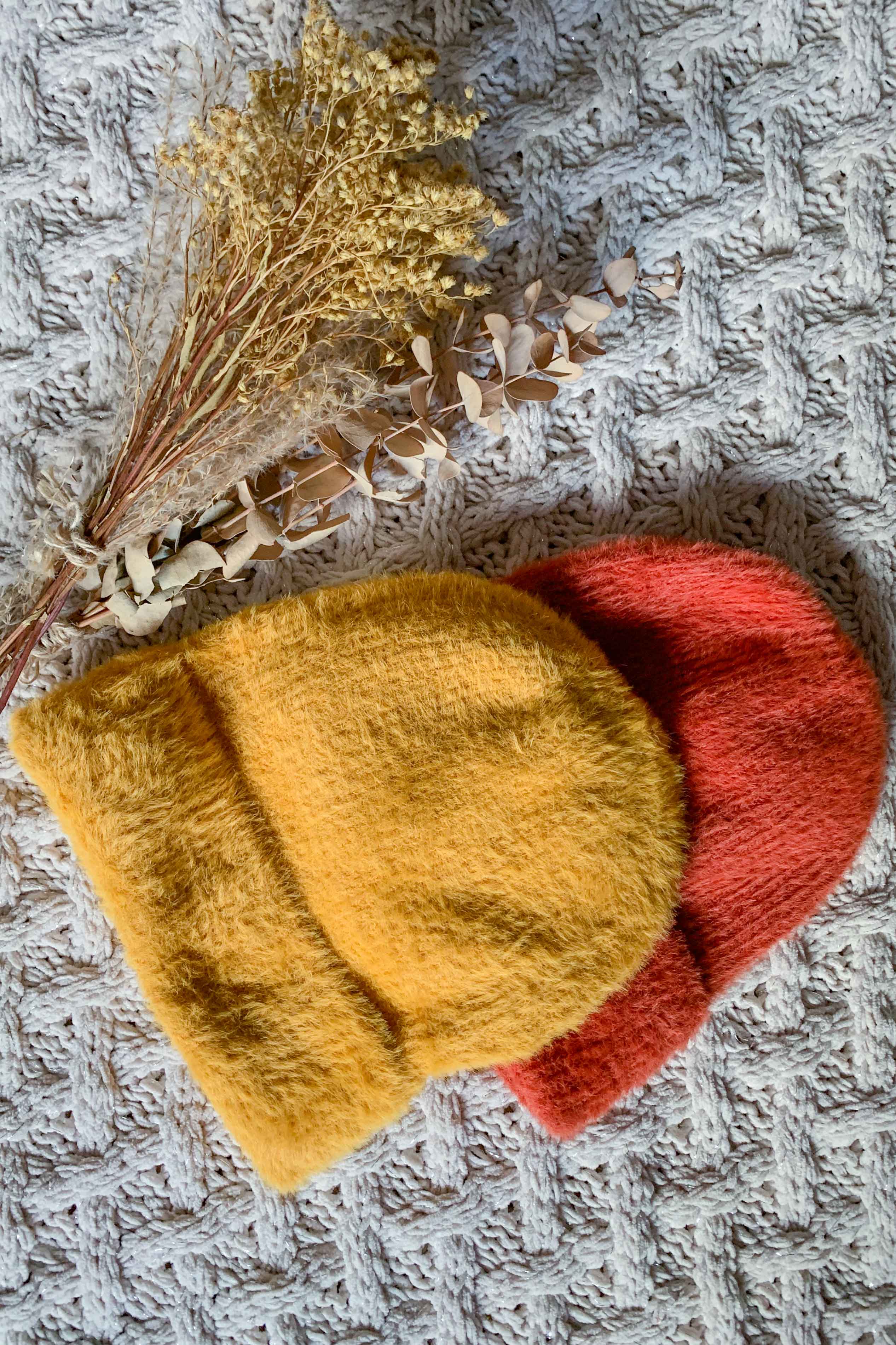 AMOLI - Wholesale Beanie - Women's - Soft Warm Ribbed Fuzzy Faux Angora Beanie6