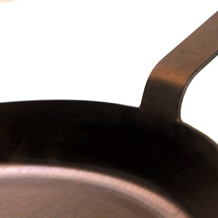 Cast-A-Way Carbon - Wholesale Cast Iron Skillet - 10” Carbon Steel Skillet2