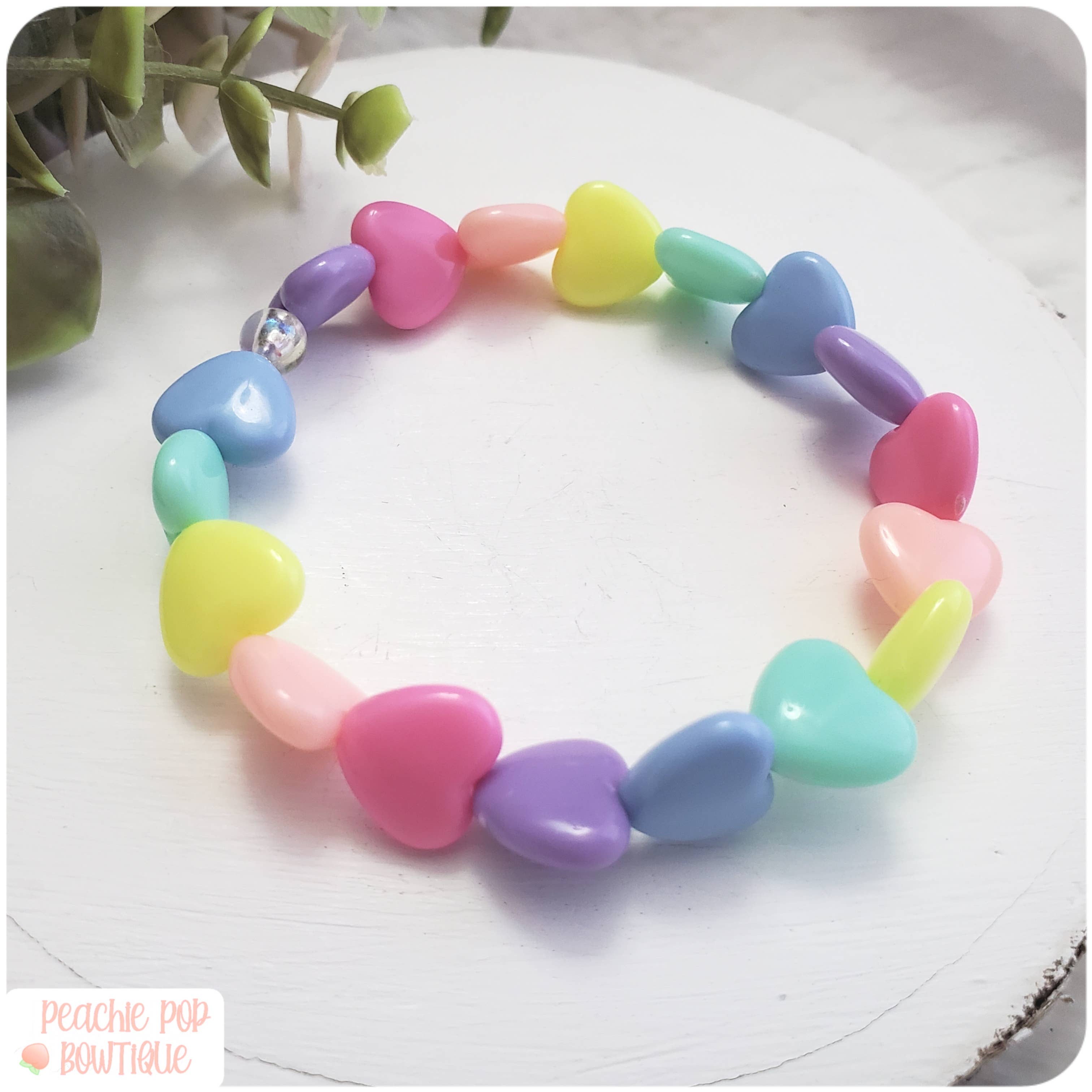 Foxglove and Sage – wholesale Beaded bracelet – Pastel Kawaii Rainbow Heart Bead Bracelet1