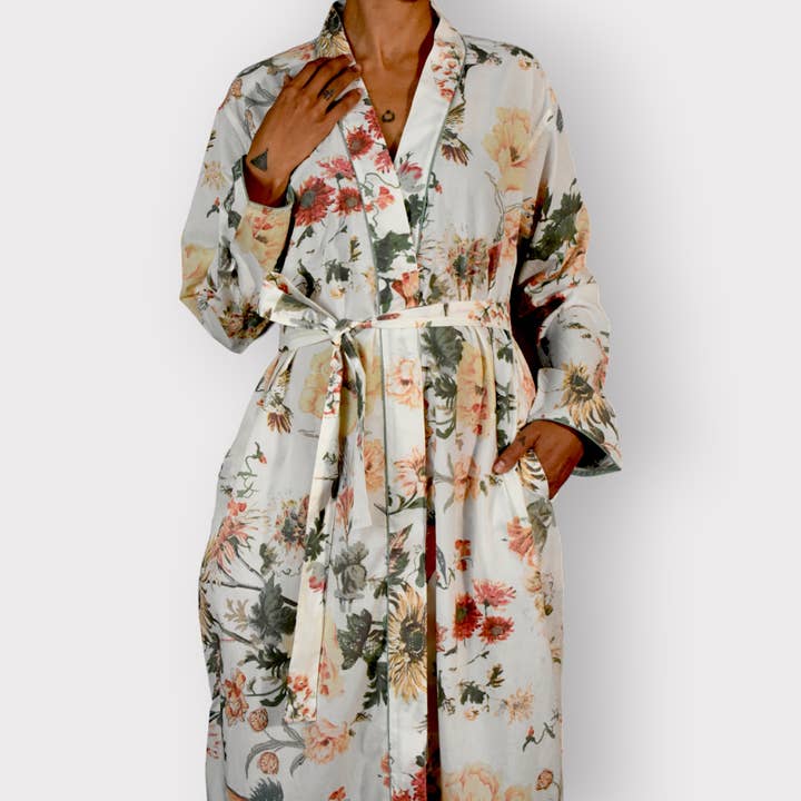 Devi Shop - Wholesale Robe - Women's - Cotton Block Print Robe ~ Blooms White