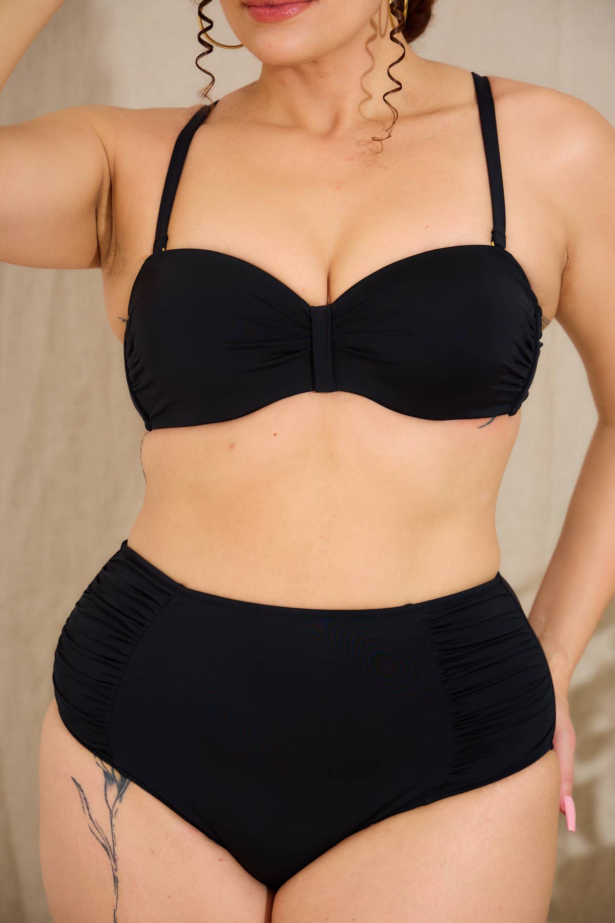 Black Classic style solid color plus size bikini for wholesale on Faire1