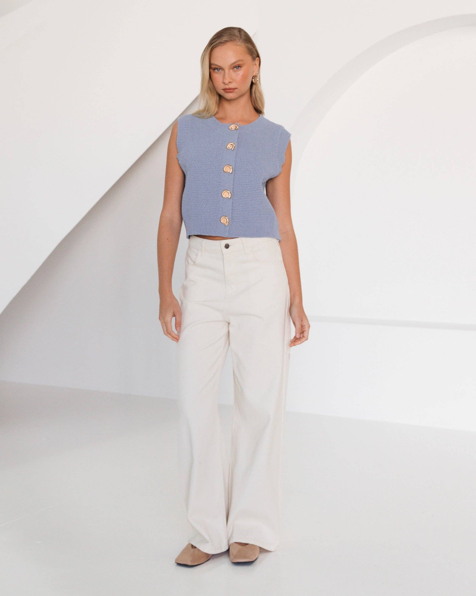 Global Fashion House - Wholesale Sweater Vest - Women's - SARI SHELL KNIT VEST1