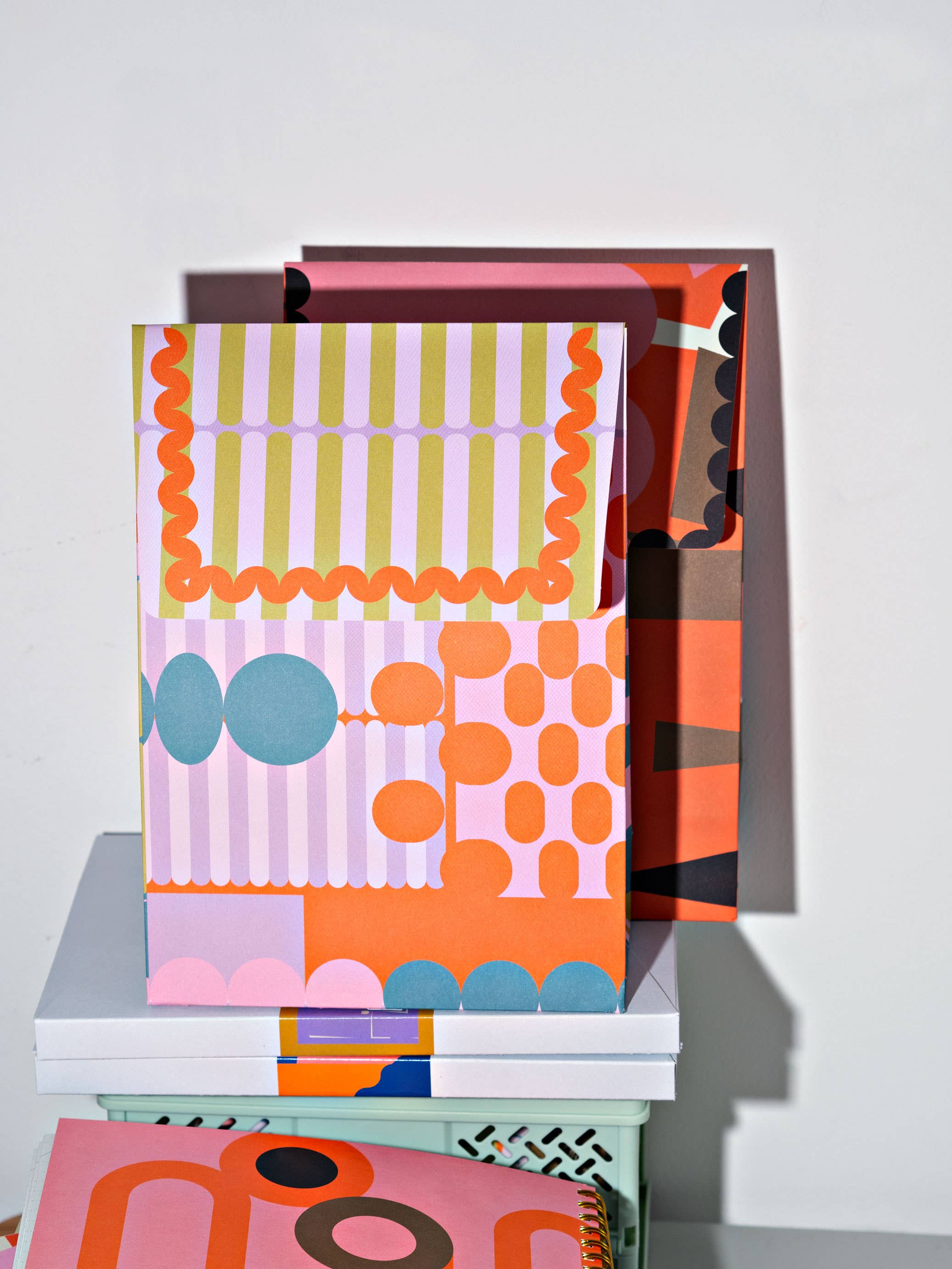 The Completist (No duties on USA orders!) - Wholesale Gift Bag - Seoul Flat Gift Bag4