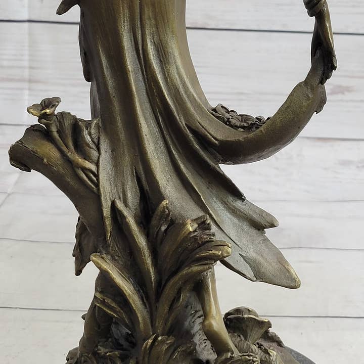 Bronzhaus – Engroshandel Skulptur – Gaia Jordmoder Nymfe Kvindefigur Bronzeskulptur Statue på Marmorbase8