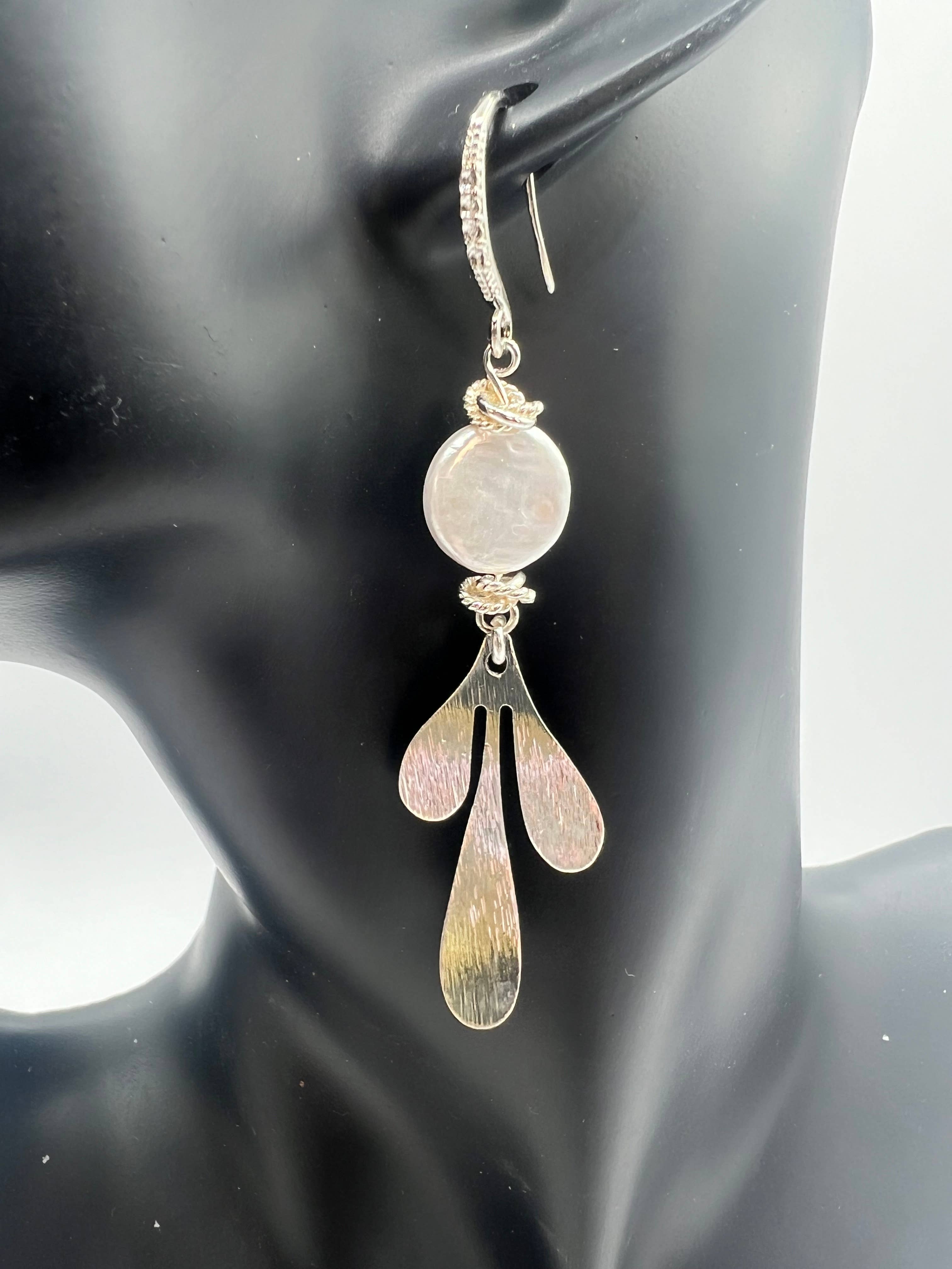 Ritzy Roxx - Wholesale Dangle Earrings - Gemstone Earrings/ Siver Leaf, Coin Pearl