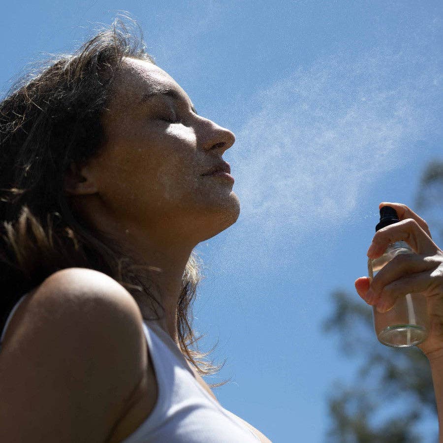 evanhealy – wholesale Face & body mist/water – Floral Trinity HydroSoul1