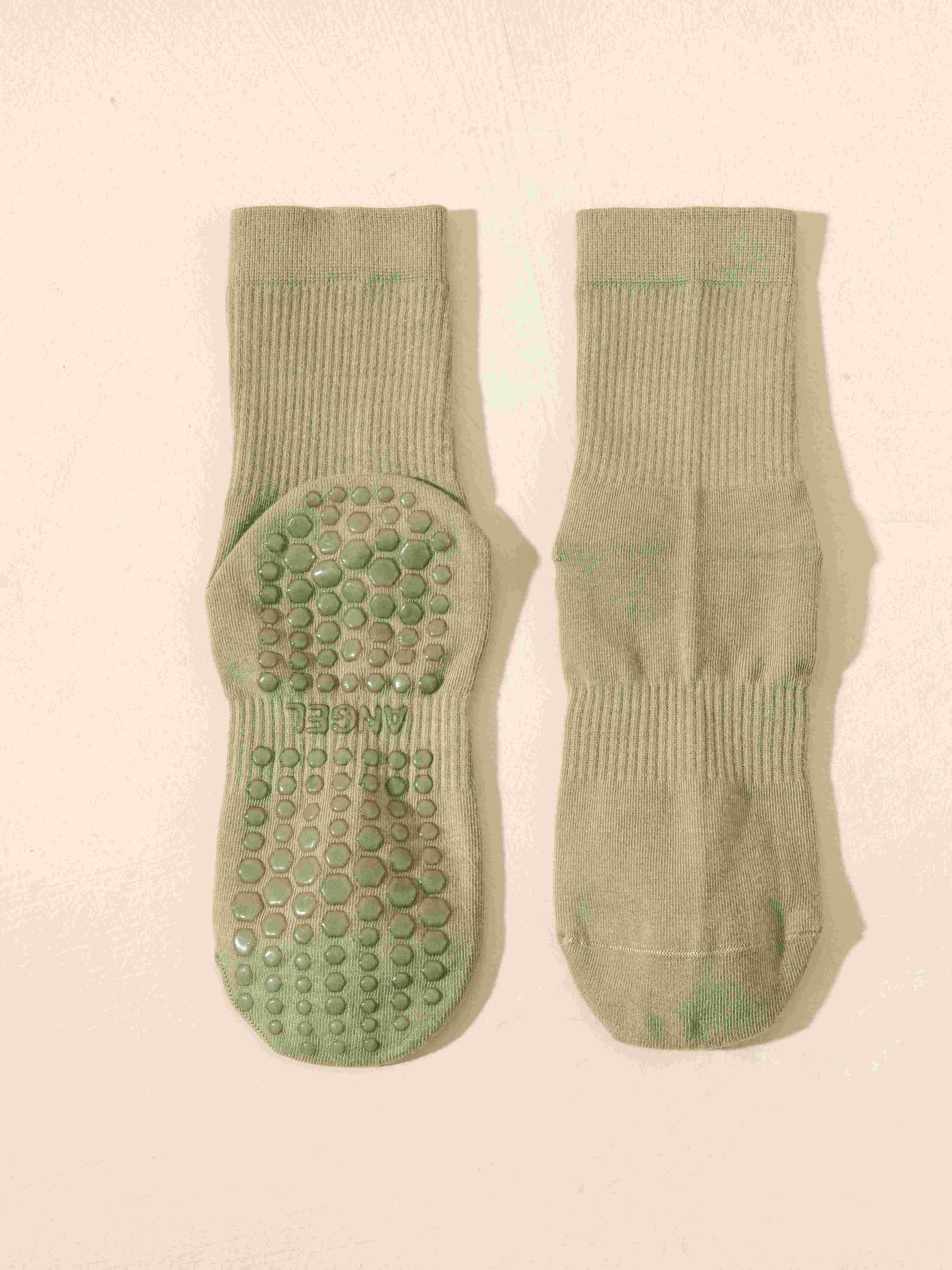 Marc JoJo - Wholesale Socks - Women's - Non-Slip Socks for Yoga and Pilates. Mid-Calf12