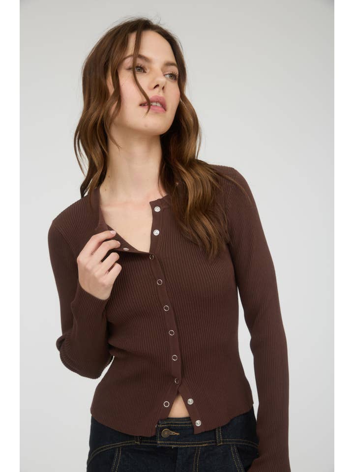 The Workshop Studio - Vente Cardigan – femme - GILET EN MAILLE À COL ROND AVEC BOUTONS-PRESSION27