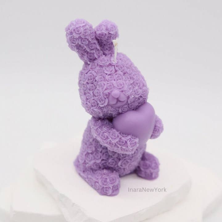 Bougie en forme de lapin en peluche | anniversaire | bougies d'anniversaire pour la vente par Inara New York