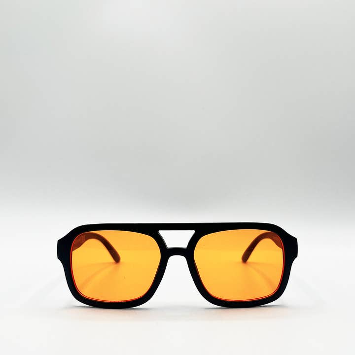 AFA COLLECTIVE – wholesale Sunglasses – Unisex – 70's Navigator plastic frame sunglasses with orange lenses1