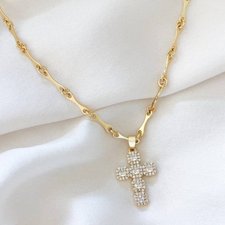 Collier Croix Alix pour la vente par LE Sensor