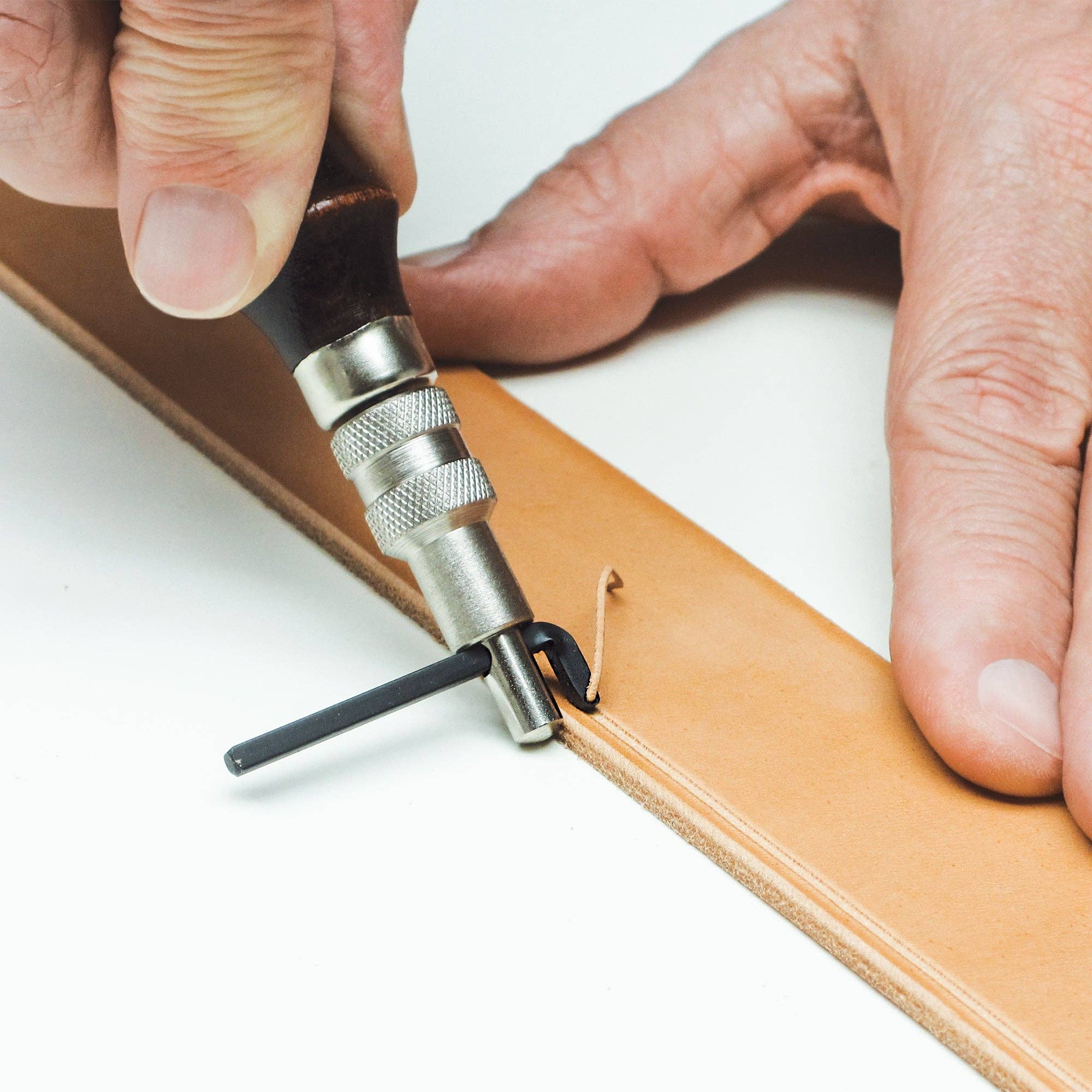 Realeather - Wholesale Craft Tool - Stitching Groover2