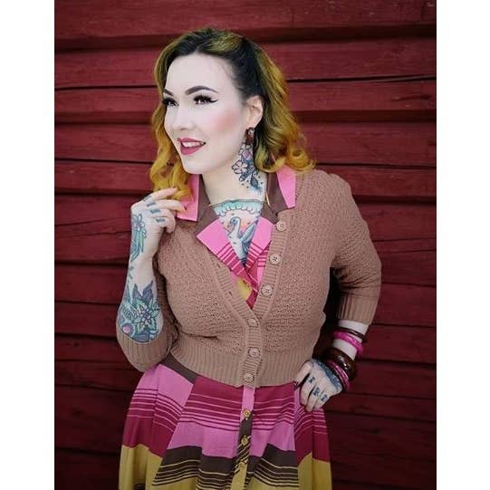 Mak – Engroshandel Cardigan - Dame – Mak 3/4-ærmet kort strikket cardigan med rund hals MK351446