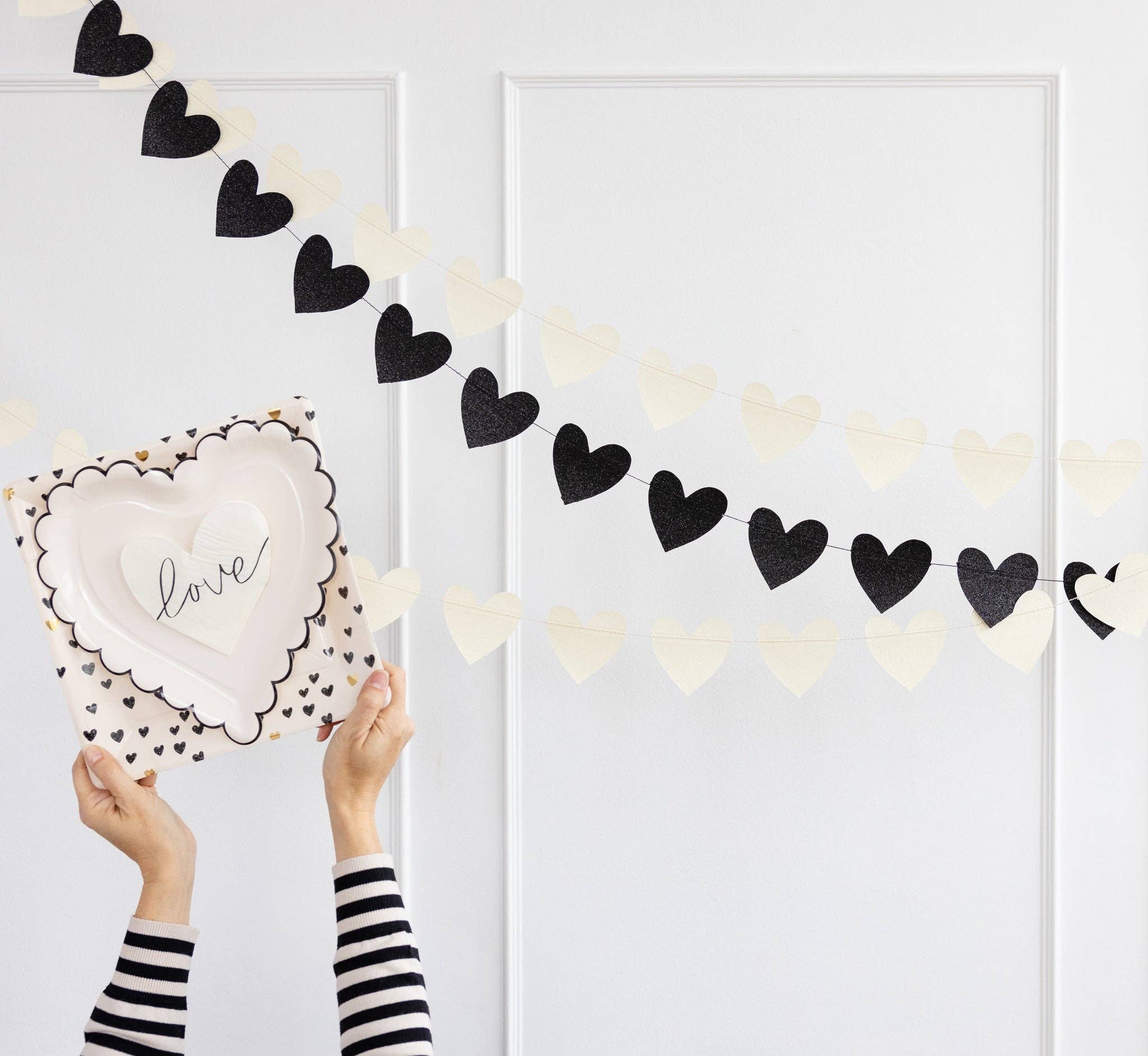 My Mind’s Eye - Wholesale Party Sign/Banner - XOX1002 -  Glitter Heart Banner Set4