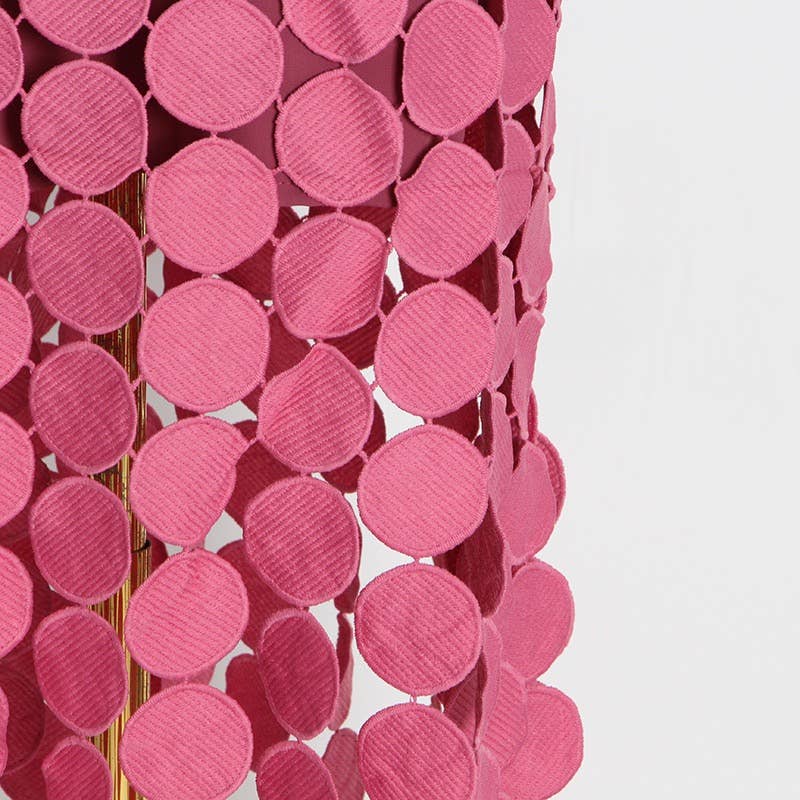 Productseeker – wholesale Kjol - Dam – SK001 Ihålig broderikjol Pennkjolklänning5