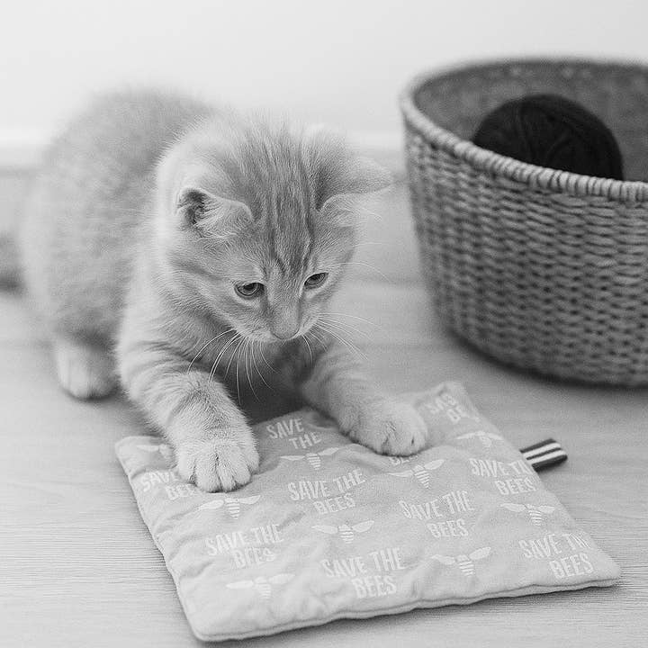 Ciao Gatto Cat Market - Wholesale Pet Toy - Cat - Kattprassel Cloth - Granny Gertrude5