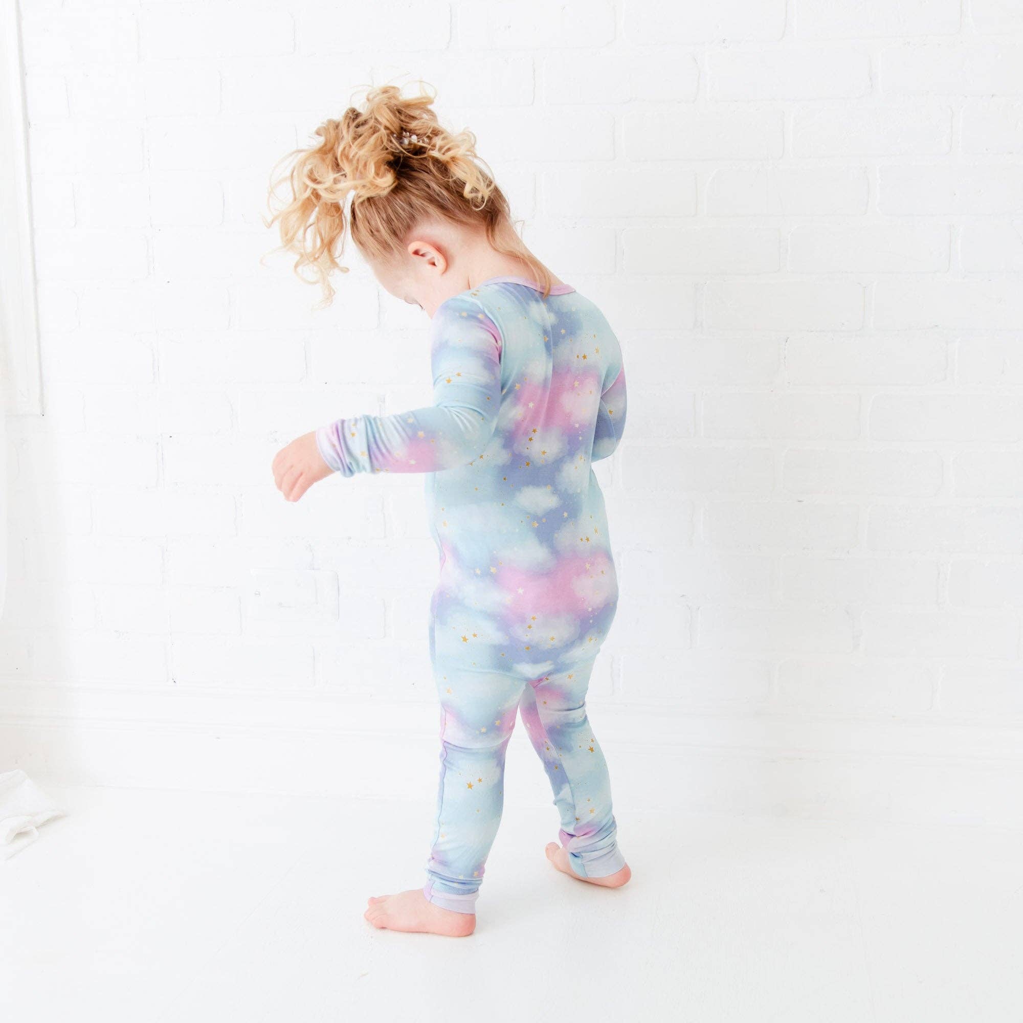 Dreamiere – wholesale Sleepsuit – Baby – Kids Cotton Candy Skies Bamboo Convertible Footie Pajamas8