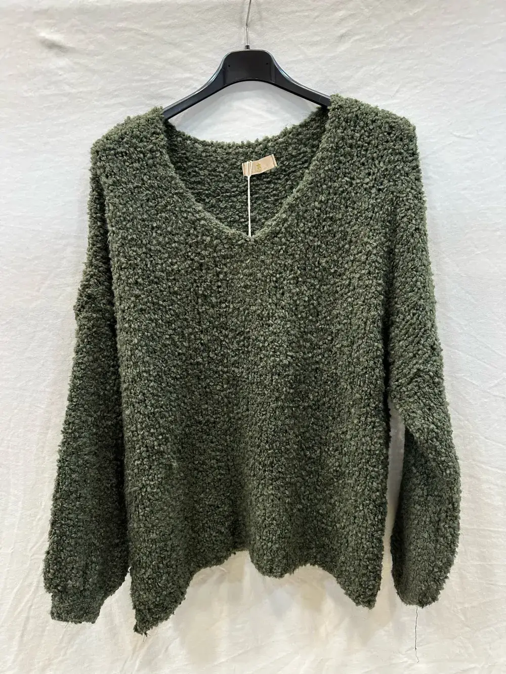 Mimi & Gogo – wholesale Pullovertröja - Dam – Oversized boucletröja i ull och alpaca0
