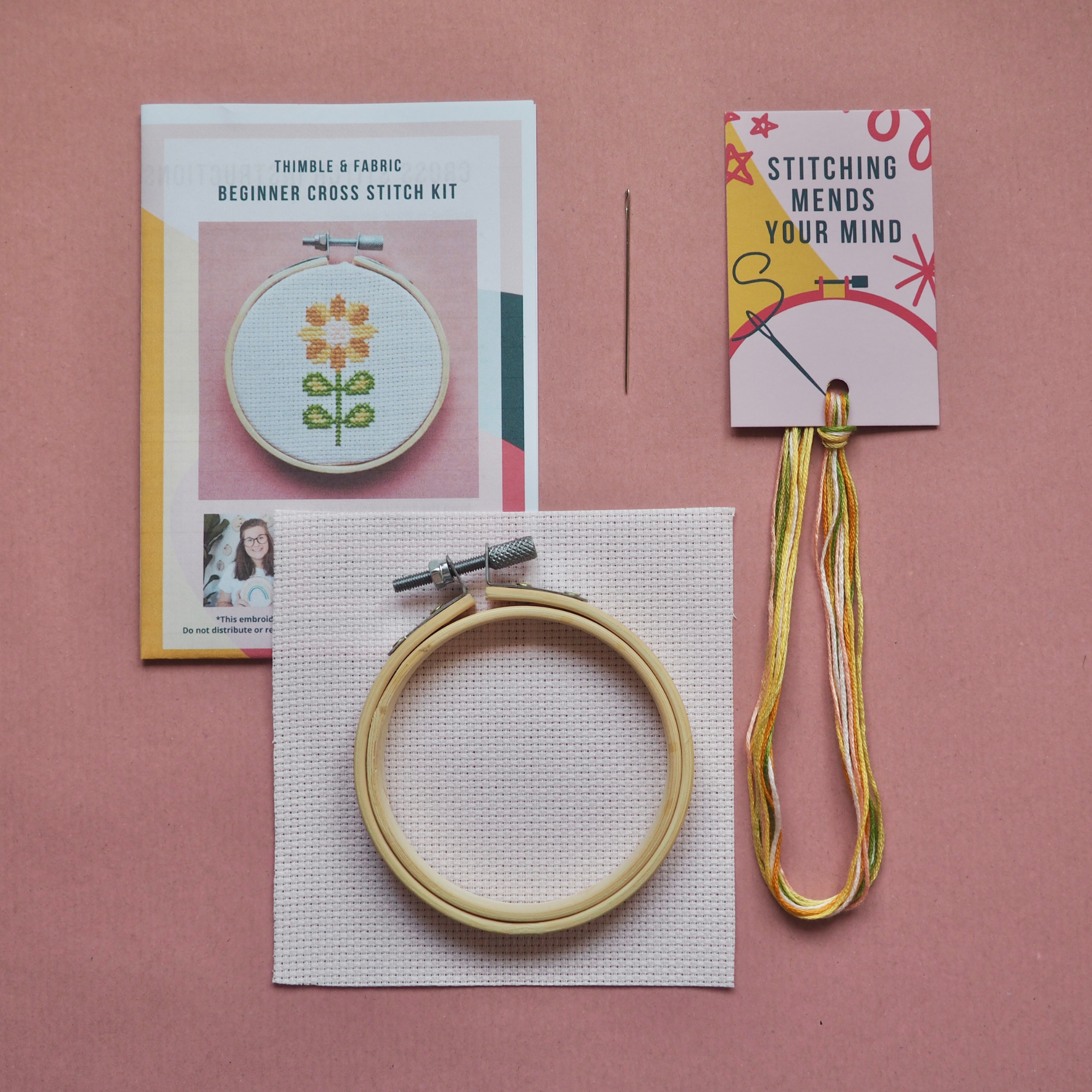 Thimble and Fabric – wholesale Material för broderi/korsstygn – Blomma Mini Korsstygnsset2