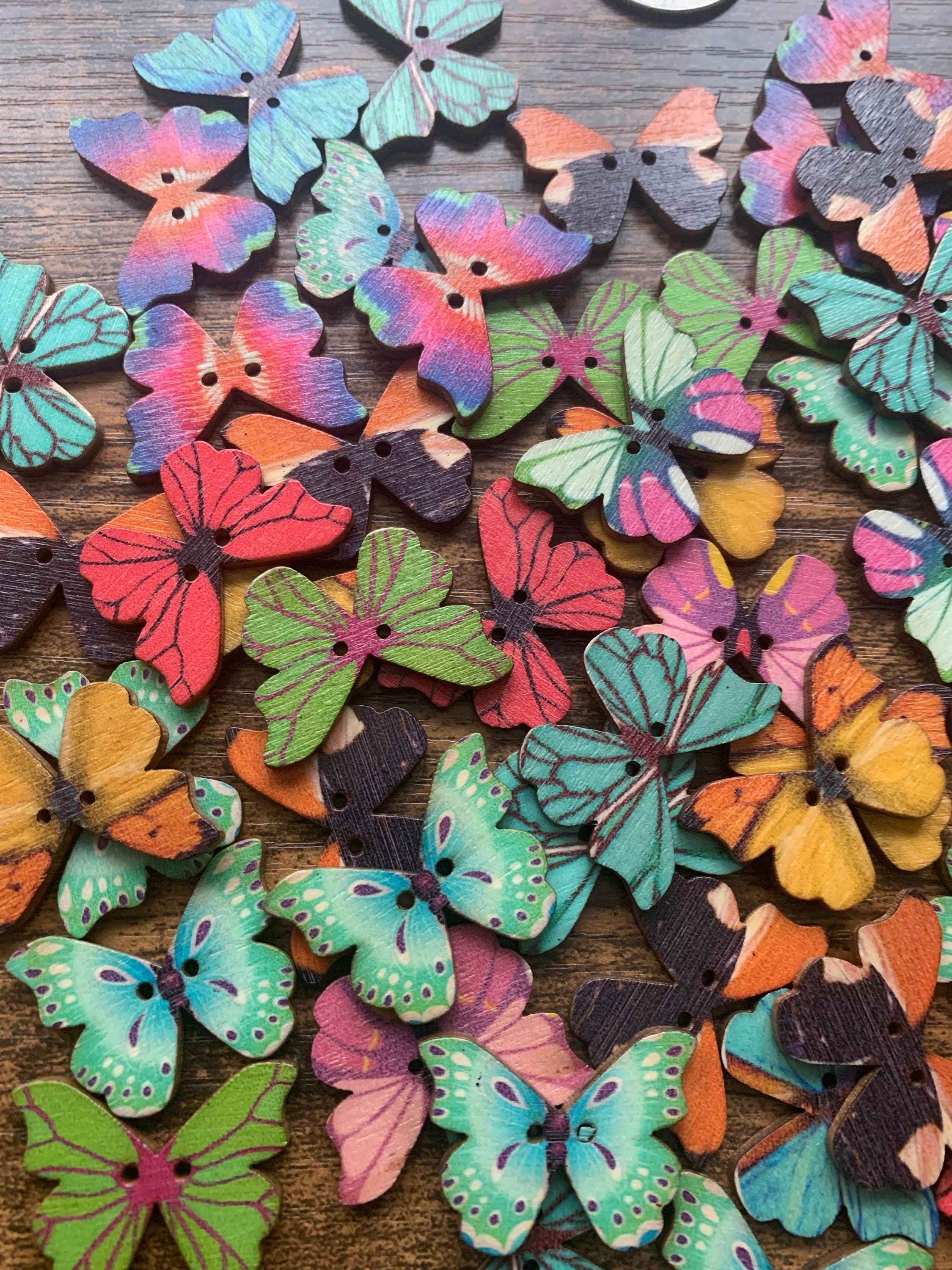 Magnifique Hearts - Wholesale Craft Supplies - Wooden Butterfly Buttons, Assorted - Colorful Craft buttons3
