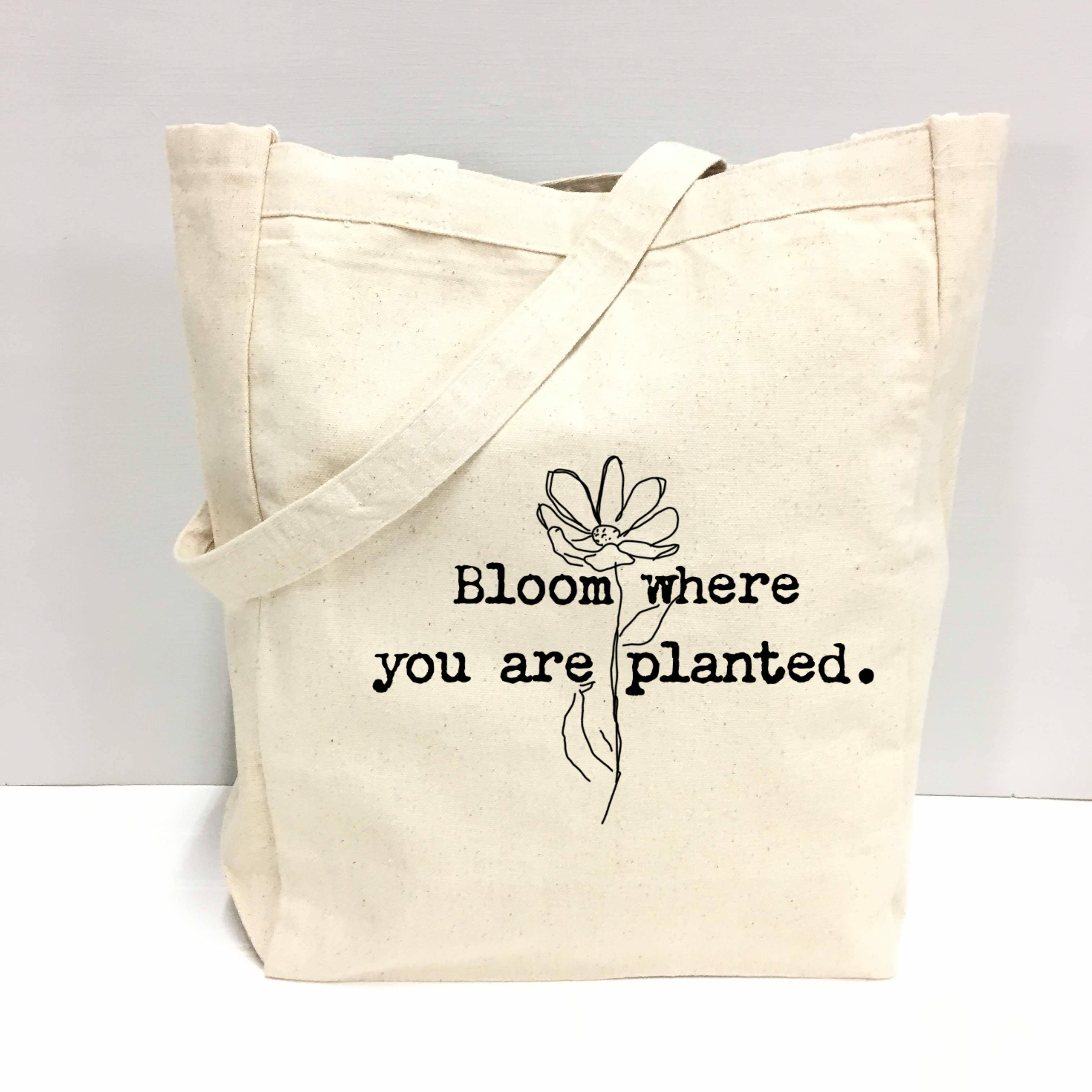 ◆VALLUAT◆ Bloom bagBeige 4-7 Gather & Bloom Tote Bag – White Gables Home
