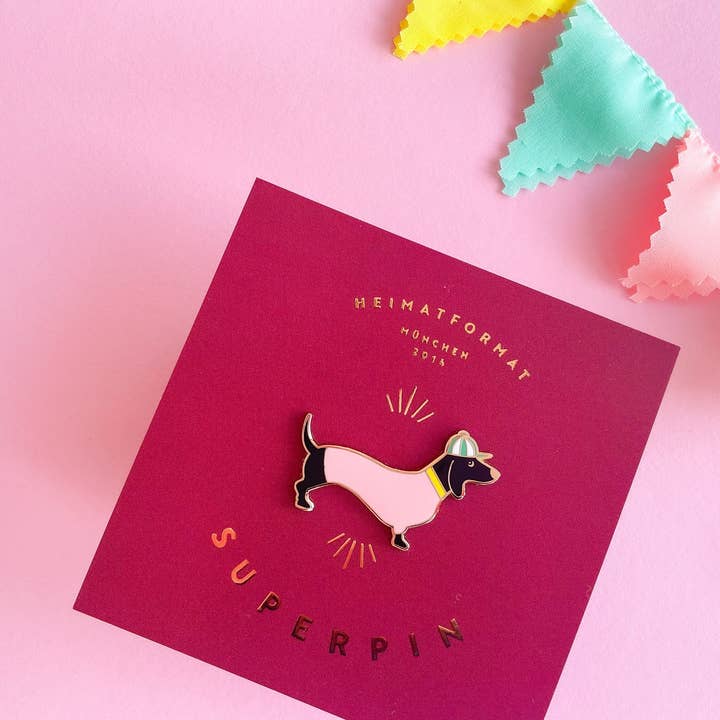 Gravhund-nål med kasket rosé, hipster-fødselsdagsgave for engroshandel hos Heimatformat