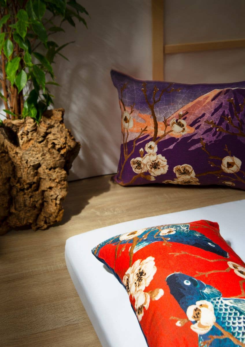 Bergamaschi & Vimercati S.p.a. - Wholesale Throw/Decorative Pillow - Fuji Living, Fuji Decorative Cushion CM 45X307