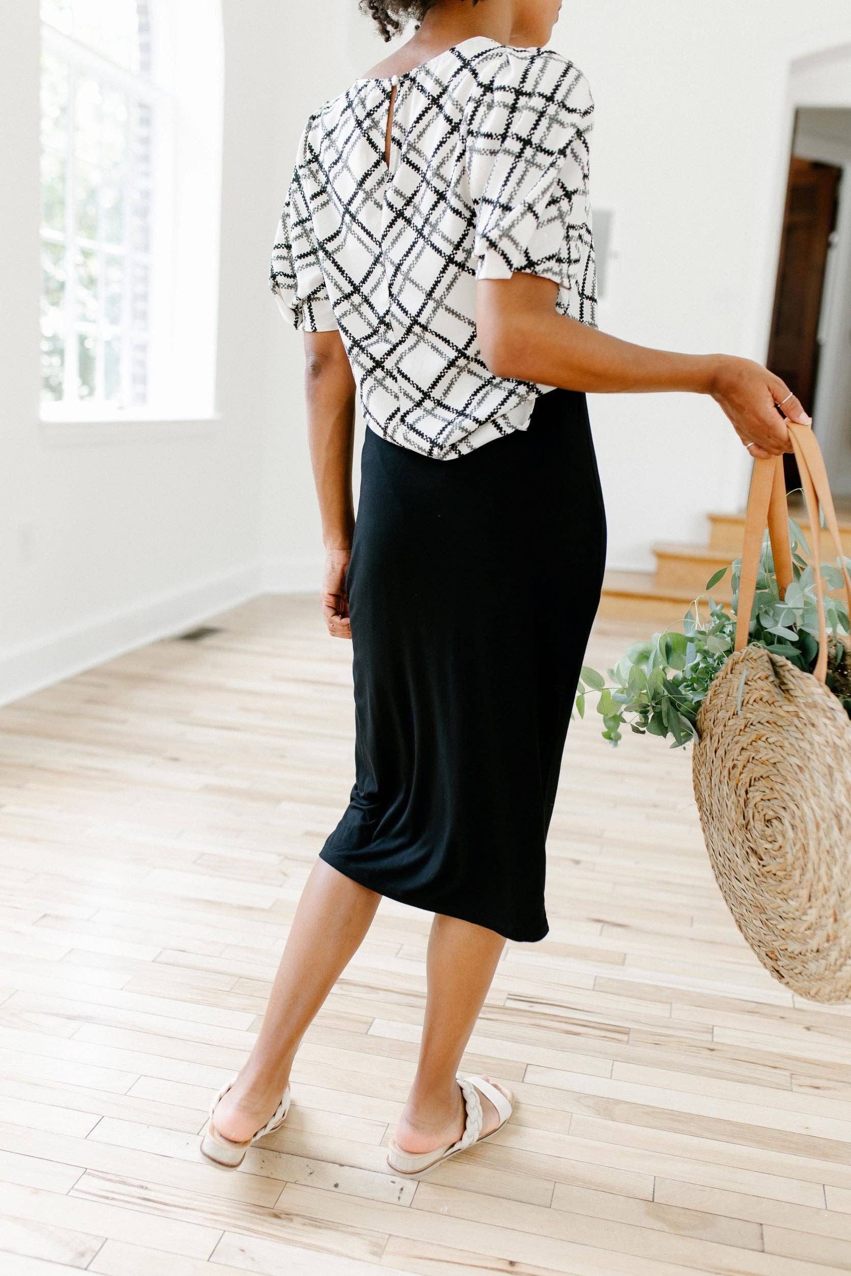 Black 'Sasha' Knit Midi Skirt for wholesale on Faire11